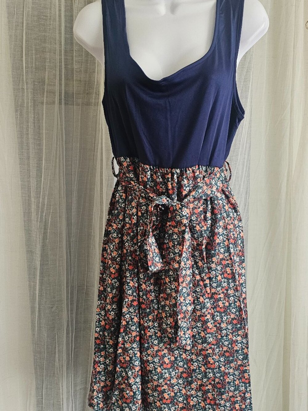 Women's Sleeveless Waist Tie Floral Mini Dress Size 1XL NEW